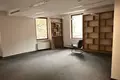 Oficina 593 m² en Tiflis, Georgia