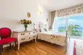 6 room house 350 m² in Rijeka Rezevici, Montenegro