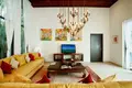 3-Schlafzimmer-Villa 310 m² Phuket, Thailand