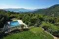 villa de 5 dormitorios 248 m² Tivat, Montenegro