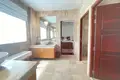 5 bedroom villa 842 m² Ban Bang Thao, Thailand