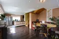 Dom 7 pokojów 323 m² Lipawa, Łotwa