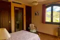 Villa de 4 dormitorios 560 m² Benahavis, España