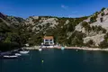 6 bedroom villa 300 m² Karlobag, Croatia