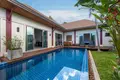 Villa mit 2 Schlafzimmern 90 m² Rawai, Thailand