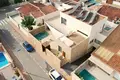 Вилла 4 спальни 325 м², Все страны