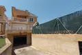 Villa de tres dormitorios 240 m² La Nucía, Španjolska