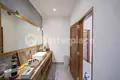3-Schlafzimmer-Villa  Canggu, Indonesien