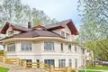 House 14 rooms 1 500 m² Raevo, Russia