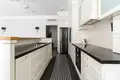 Mieszkanie 4 pokoi 130 m² w Warszawa, Polska