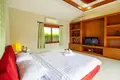 Villa de tres dormitorios 325 m² Phuket, Tailandia