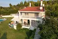 6 bedroom villa 2 300 m² Polychrono, Greece