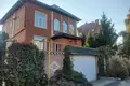 Haus 5 Zimmer 400 m² Lisky, Ukraine