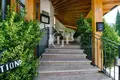 Villa 14 bedrooms 5 000 m² Marco, Italy