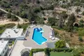 Дом 4 спальни 210 м² Камарес, Кипр