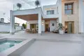 Вилла 4 спальни 227 м² Dehesa de Campoamor, Испания