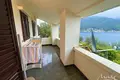 Villa de 4 dormitorios 205 m² Herceg Novi, Montenegro
