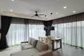 Willa 2 pokoi 144 m² Rawai, Tajlandia