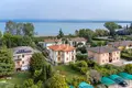 Villa 13 Zimmer 310 m² Peschiera del Garda, Italien