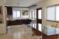 Villa de 4 dormitorios 600 m² Zygi, Chipre