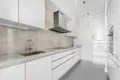 Mieszkanie 3 pokoi 92 m² w Warszawa, Polska