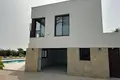 villa de 5 dormitorios 450 m² Alfaz del Pi, España