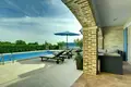 Villa 8 Schlafzimmer 440 m² Sisan, Kroatien