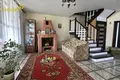 Casa 228 m² Kamsamoliec, Belarús