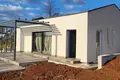 2-Schlafzimmer-Bungalow 760 m² Opcina Visnjan, Kroatien