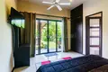 Villa de tres dormitorios 250 m² Phuket, Tailandia