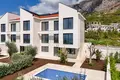 Casa 8 habitaciones 196 m² Katun Rezevici, Montenegro