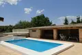 6-Schlafzimmer-Villa 330 m² Ontinyent, Spanien