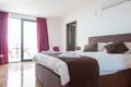 2 bedroom Villa 400 m² Krimovica, Montenegro