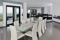 5-Schlafzimmer-Villa 800 m² Kutuh, Indonesien