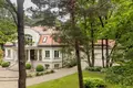 Casa 9 habitaciones 882 m² Grodzisk Mazowiecki County, Polonia