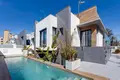 4 bedroom Villa 150 m² Torrevieja, Spain