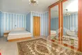 Cottage 225 m² Miadziel, Belarus