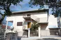 Casa 6 habitaciones 260 m² Sutomore, Montenegro