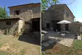 Revenue house 130 m² in Anghiari, Italy