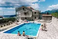 7 bedroom house 2 755 m² Marovici, Montenegro