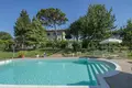 Villa 16 bedrooms 716 m² Florence, Italy