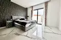 Villa de 4 dormitorios 250 m² Montenegro, Montenegro