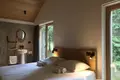 3-Schlafzimmer-Villa 220 m² Jelovice, Kroatien