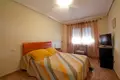 Haus 4 Zimmer 275 m² Torrevieja, Spanien