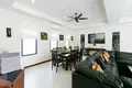 4 bedroom Villa 280 m² Rawai, Thailand