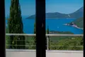 Villa de 4 dormitorios 240 m² Lustica, Montenegro