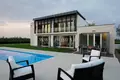 3 bedroom villa 340 m² Pescara, Italy