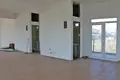 Коммерческое помещение 300 м² Сикея, Греция