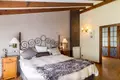 6-Schlafzimmer-Villa 420 m² Torrevieja, Spanien