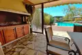 villa de 5 dormitorios 670 m² Epanomi, Grecia